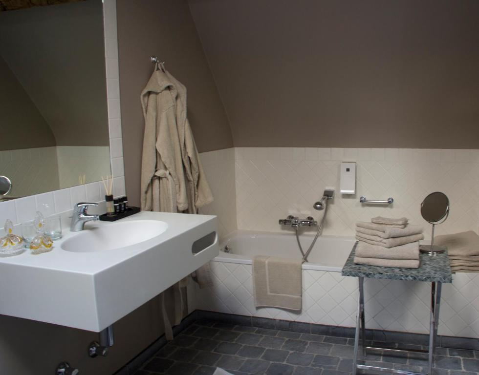 Hotel Het Oud Gemeentehuis 담 객실 사진